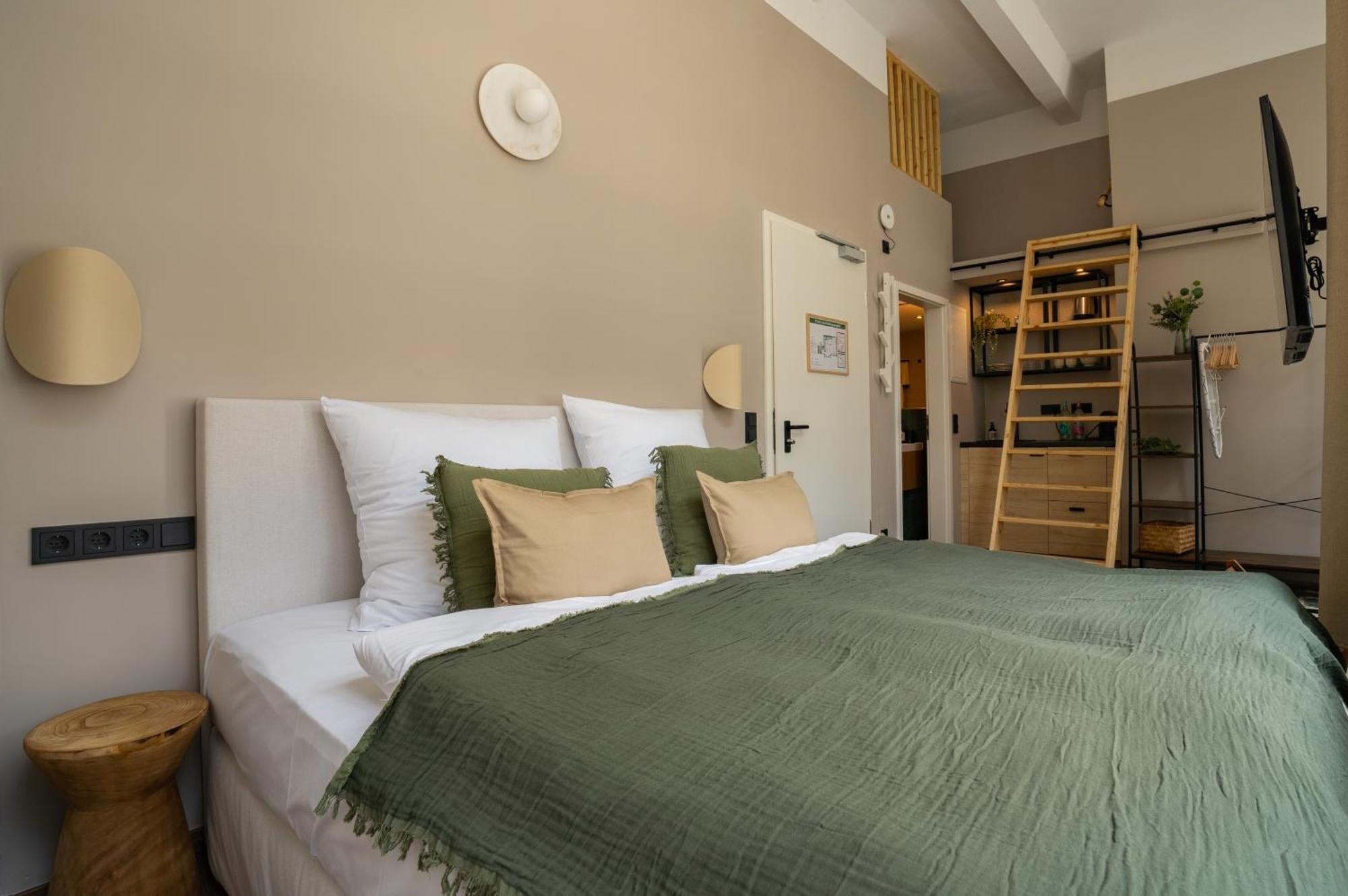 The Charming By Curt Suites Berlin Exterior photo